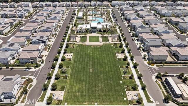 251 Brackens, Lake Forest CA: https://media.crmls.org/medias/5ea718c5-85e0-433a-a917-b9bd6ca9fb57.jpg