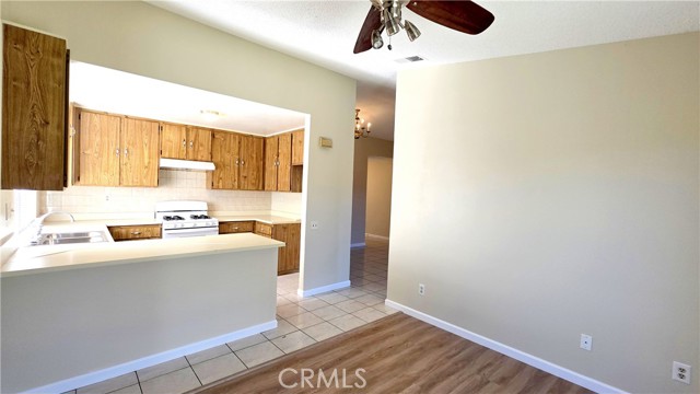 Detail Gallery Image 12 of 21 For 7575 Kempster Ct, Fontana,  CA 92336 - 3 Beds | 2 Baths