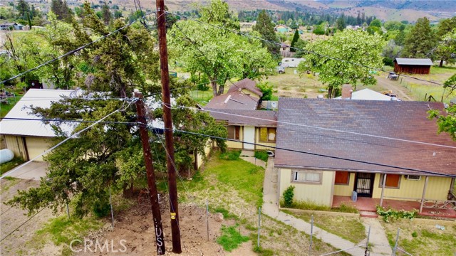Detail Gallery Image 6 of 35 For 1439 Hawkinsville Humbug Rd., Yreka,  CA 96097 - 1 Beds | 1 Baths