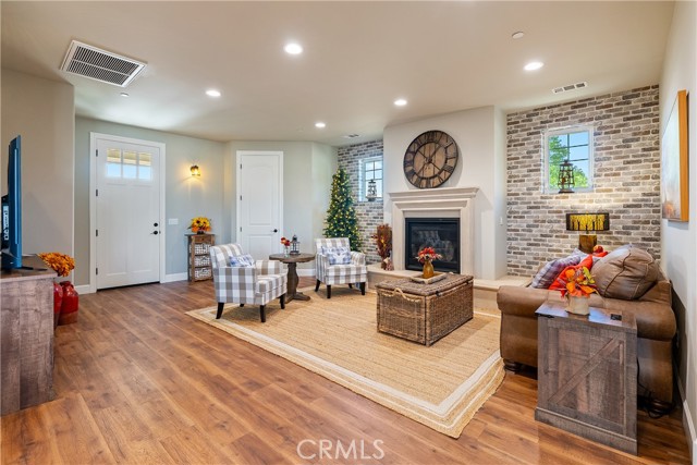 2182 Gamay Lane, Paso Robles CA: https://media.crmls.org/medias/5ea7eafd-be1b-427e-807c-71dd4c8b1199.jpg