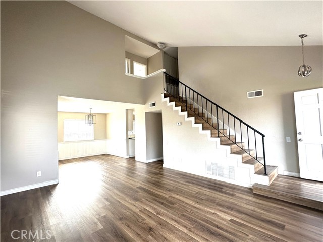 Detail Gallery Image 14 of 23 For 1156 Millstream Ln, Corona,  CA 92880 - 4 Beds | 3 Baths