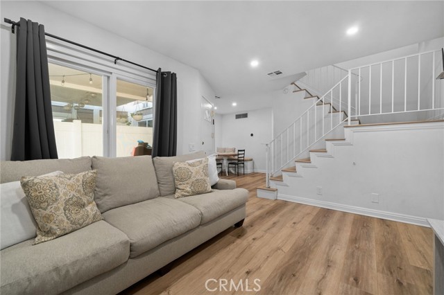1650 S Campus Avenue, Ontario CA: https://media.crmls.org/medias/5ea86a6b-7312-49b1-a12a-2acccf1f98af.jpg