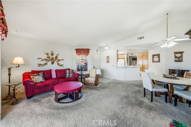 Detail Gallery Image 5 of 31 For 28281 via Cascadita, Menifee,  CA 92585 - 2 Beds | 2 Baths