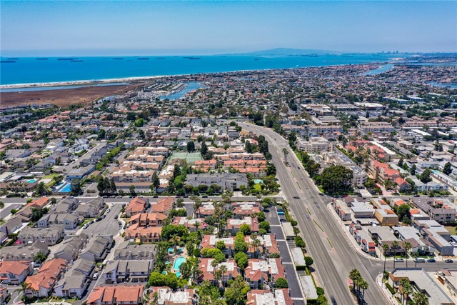 Detail Gallery Image 12 of 12 For 4862 Tiara, Huntington Beach,  CA 92649 - 1 Beds | 1 Baths