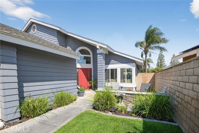 Detail Gallery Image 4 of 40 For 3201 Ashgate Way, Ontario,  CA 91761 - 4 Beds | 3 Baths