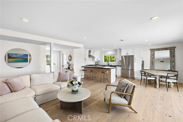 Detail Gallery Image 11 of 27 For 215 via San Andreas, San Clemente,  CA 92672 - 3 Beds | 2 Baths