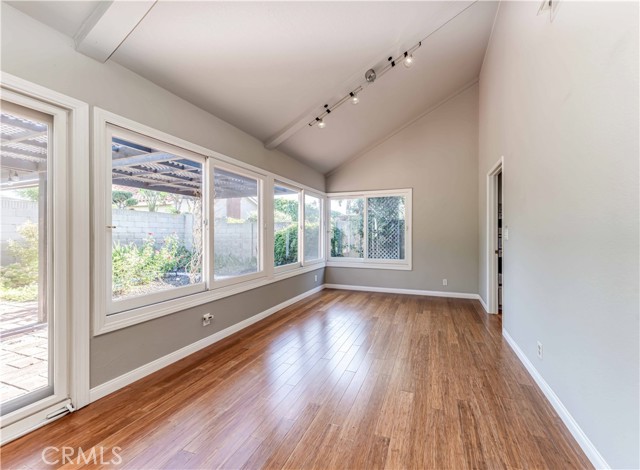 9622 Caithness Drive, Huntington Beach CA: https://media.crmls.org/medias/5eac8c7d-4626-4ab7-b8f4-56b55f6964d5.jpg
