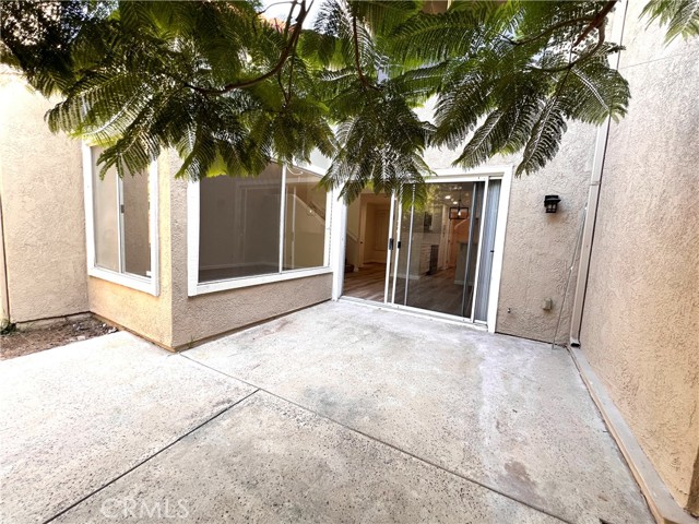 Detail Gallery Image 14 of 15 For 75 Stanford Ct. #70,  Irvine,  CA 92612 - 2 Beds | 2/1 Baths