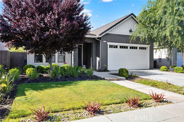 Detail Gallery Image 2 of 32 For 748 Expedition Way, Madera,  CA 93636 - 3 Beds | 2 Baths