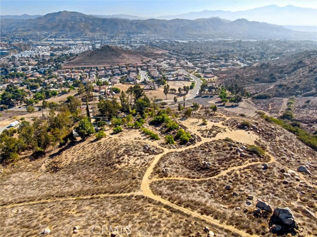 Detail Gallery Image 18 of 62 For 12193 Raley Dr, Riverside,  CA 92505 - 8 Beds | 5 Baths