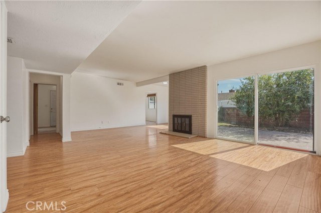 Detail Gallery Image 4 of 23 For 14808 Aztec, Sylmar,  CA 91342 - 3 Beds | 2 Baths