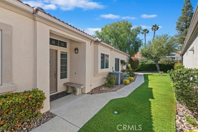 Detail Gallery Image 5 of 68 For 24202 Corte Cordoba, Murrieta,  CA 92562 - 3 Beds | 2 Baths