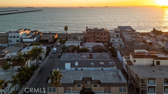 Detail Gallery Image 46 of 50 For 29 68th Pl, Long Beach,  CA 90803 - 3 Beds | 3 Baths