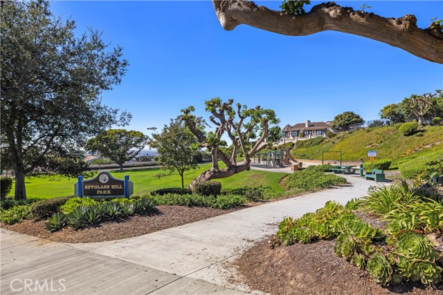 Detail Gallery Image 43 of 44 For 6 Monterey Cir, Corona Del Mar,  CA 92625 - 6 Beds | 4 Baths