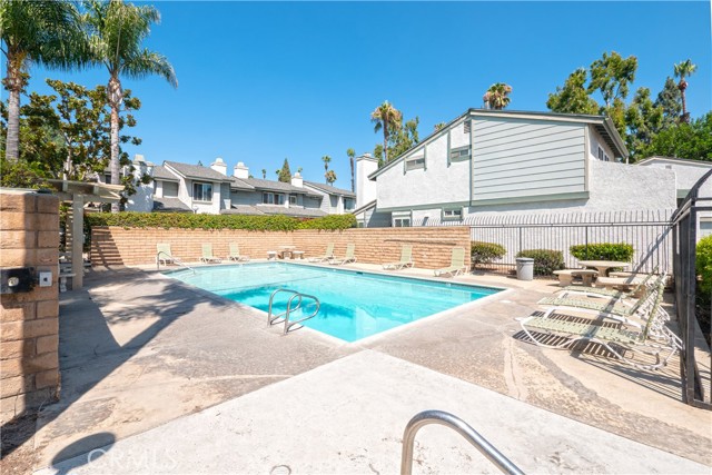 Detail Gallery Image 34 of 39 For 1931 E Yale St, Ontario,  CA 91764 - 3 Beds | 2/1 Baths