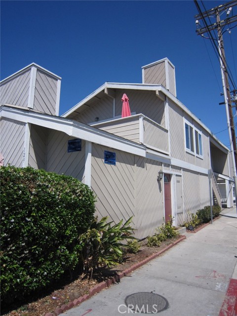Image 2 for 129 27th St #B, Newport Beach, CA 92663