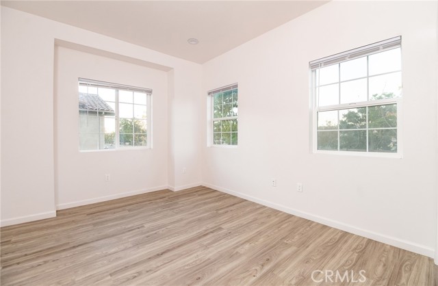 Detail Gallery Image 39 of 43 For 5518 E Los Angeles Ave #1,  Simi Valley,  CA 93063 - 3 Beds | 2/2 Baths