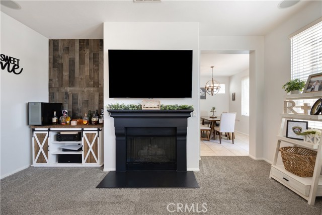 Detail Gallery Image 12 of 51 For 13102 Melon Ave, Chino,  CA 91710 - 3 Beds | 2/1 Baths