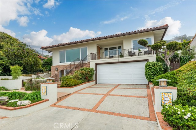 556 Via Media, Palos Verdes Estates, California 90274, 4 Bedrooms Bedrooms, ,1 BathroomBathrooms,Residential,For Sale,Via Media,PV24207390