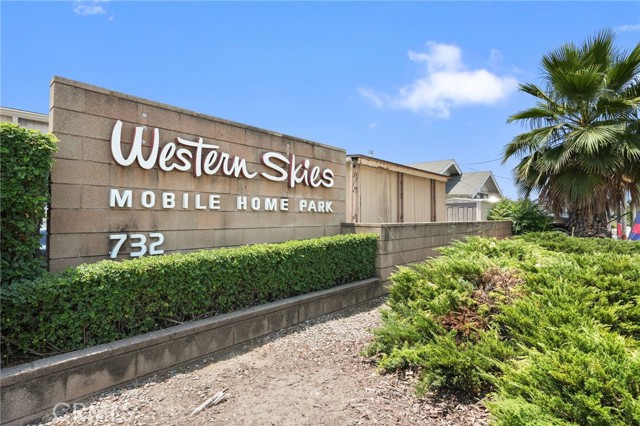 Detail Gallery Image 24 of 24 For 732 E Route 66 #20,  Glendora,  CA 91740 - 3 Beds | 2 Baths