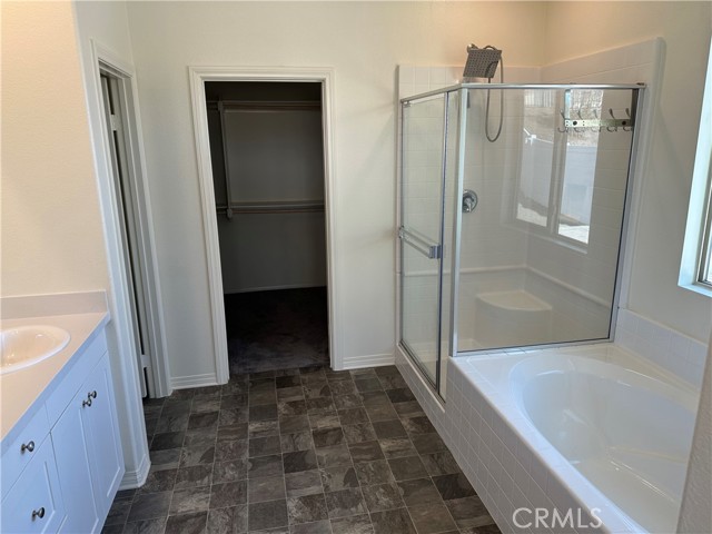 Detail Gallery Image 11 of 16 For 6585 Telluride Way, Jurupa Valley,  CA 92509 - 3 Beds | 2 Baths