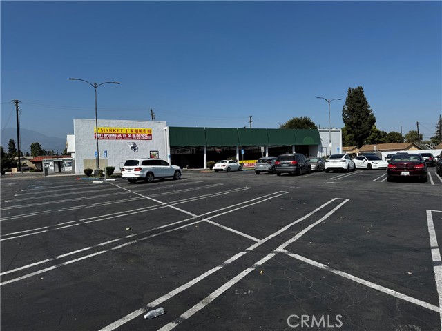 12145 Wanda Street, El Monte CA: https://media.crmls.org/medias/5eb2349e-5d1d-43e8-ab31-15baf17b67cf.jpg