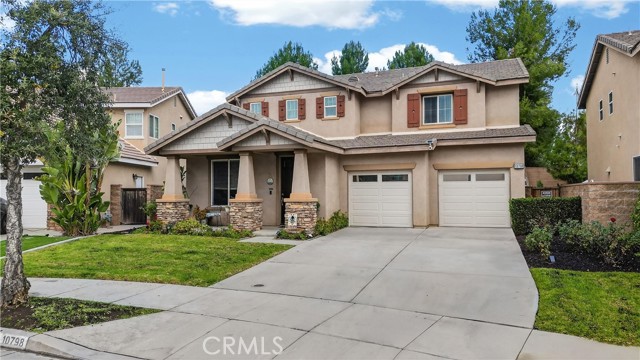 Detail Gallery Image 2 of 48 For 10798 Rosemary, Corona,  CA 92883 - 4 Beds | 3/1 Baths