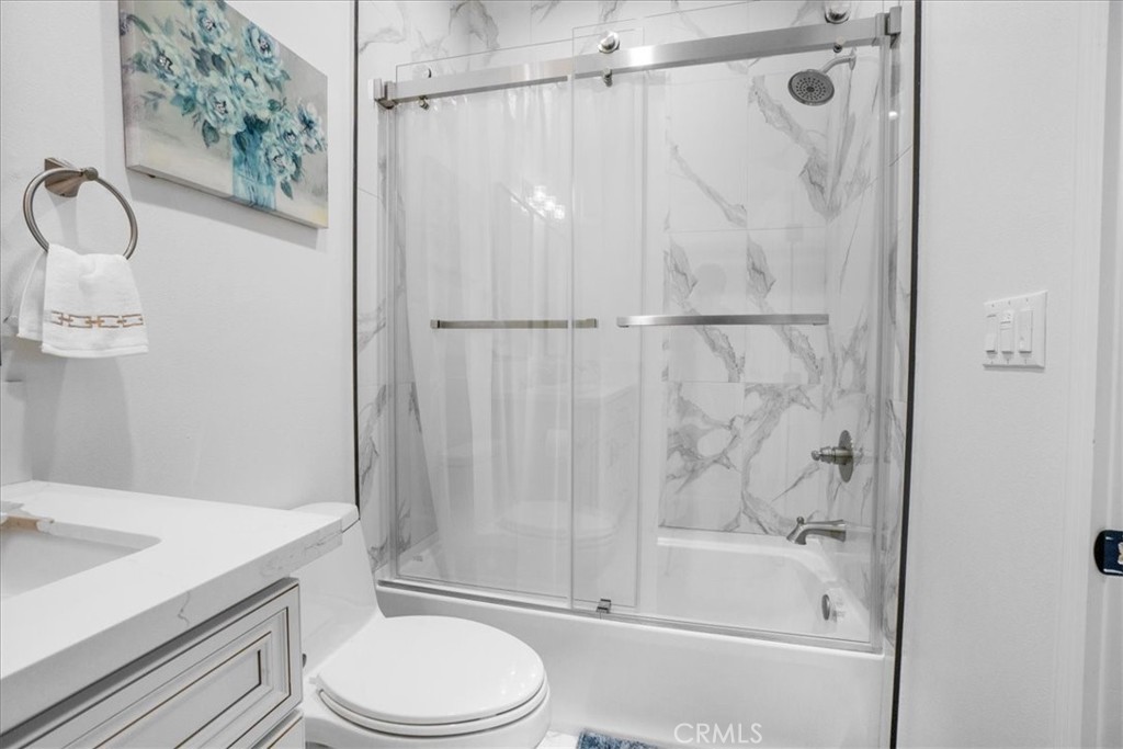 MLS #WS25195317 image #17