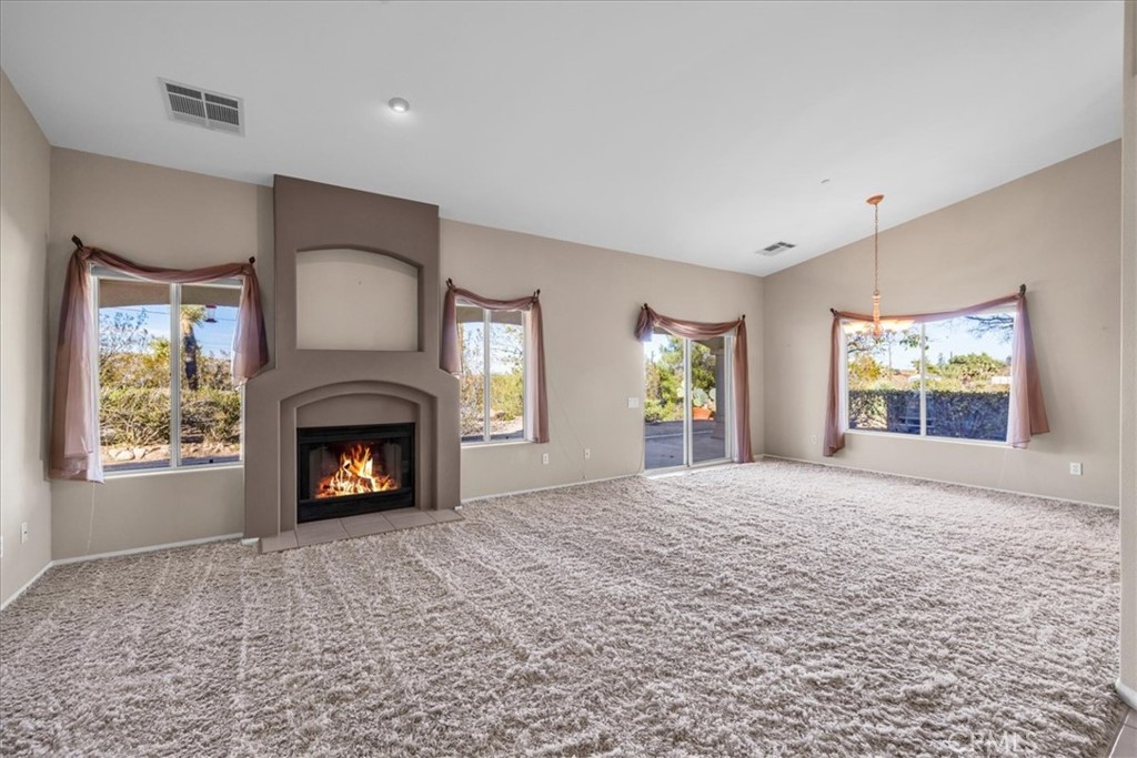 MLS #JT25257381 image #4