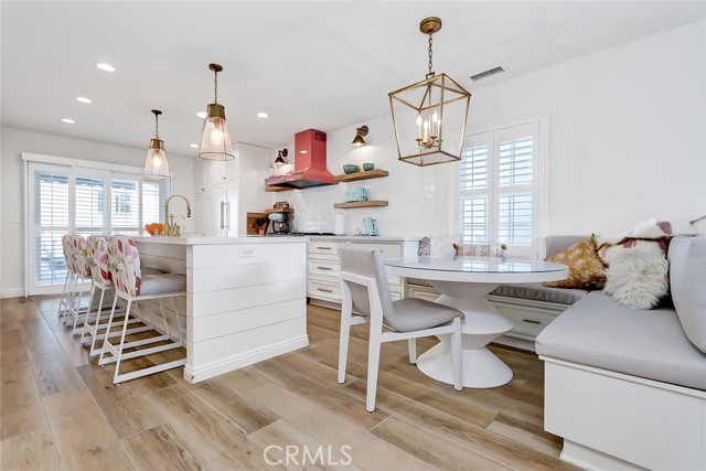 861 12th Court, Manhattan Beach, California 90266, 3 Bedrooms Bedrooms, ,2 BathroomsBathrooms,Residential,Sold,12th,SB21259266