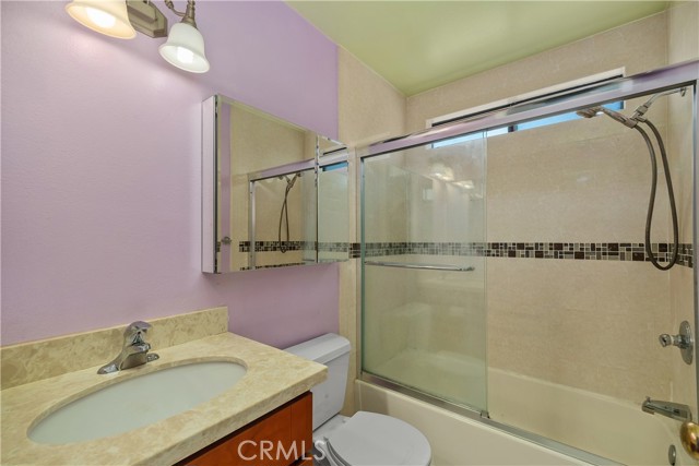 Detail Gallery Image 23 of 31 For 2711 Caminar, El Monte,  CA 91732 - 4 Beds | 4 Baths