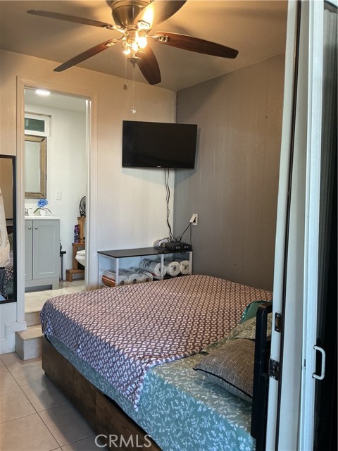 1097 N State St., Hemet CA: https://media.crmls.org/medias/5eb3ae0f-5177-4878-aebd-2f142a154603.jpg