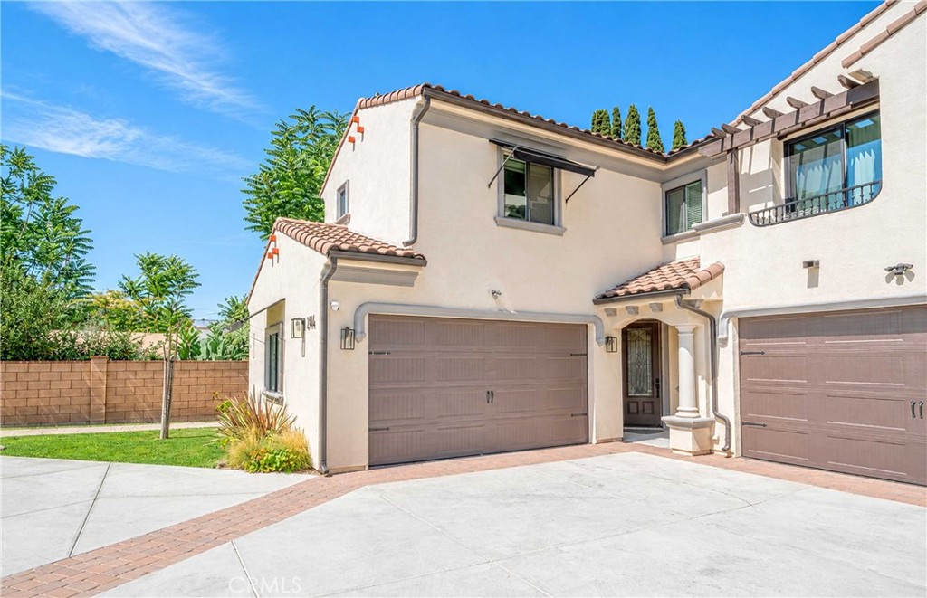 314 S Moore #B