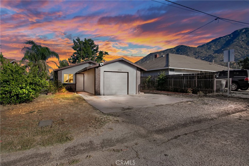 33124 Churchill Street