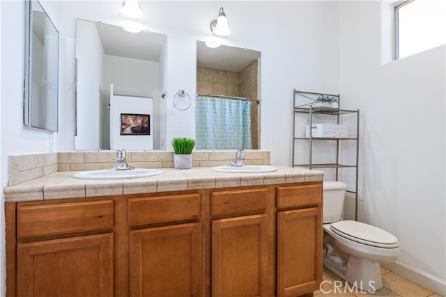 2265 Holly Drive, Paso Robles CA: https://media.crmls.org/medias/5eb4d37e-e7b3-433b-8067-f4d02d4172cb.jpg