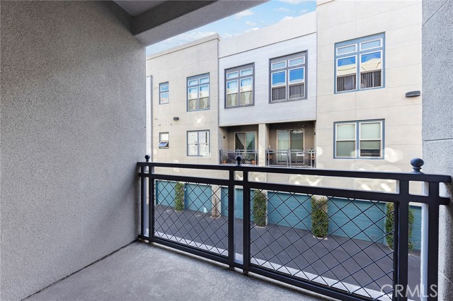 Detail Gallery Image 28 of 47 For 210 N Spurgeon St, Santa Ana,  CA 92701 - 1 Beds | 1/1 Baths