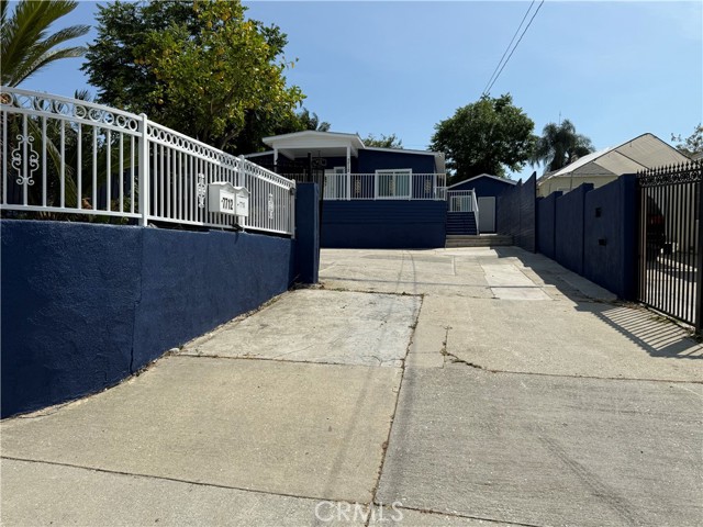 7712 Young Avenue, Rosemead CA: https://media.crmls.org/medias/5eb5a9df-d8f3-4c38-bbaa-c2f04bfe1105.jpg