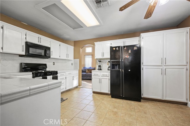 Detail Gallery Image 24 of 61 For 810 River Raft Ct, Modesto,  CA 95351 - 4 Beds | 3 Baths