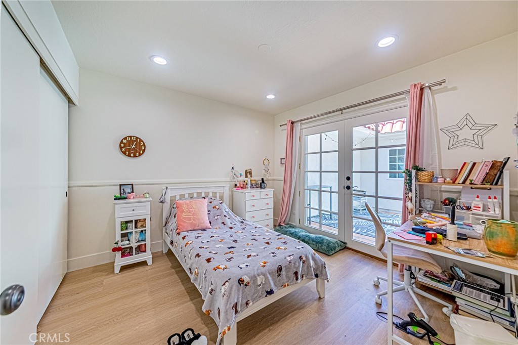 MLS #OC25275814 image #21