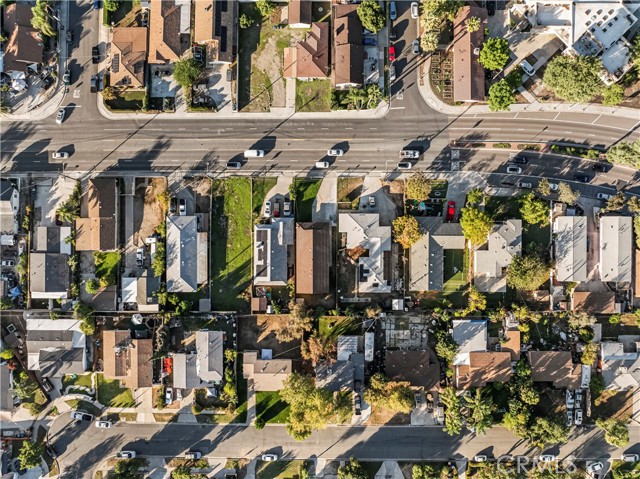 Detail Gallery Image 13 of 17 For 2520 14th St, Riverside,  CA 92507 - 3 Beds | 2 Baths