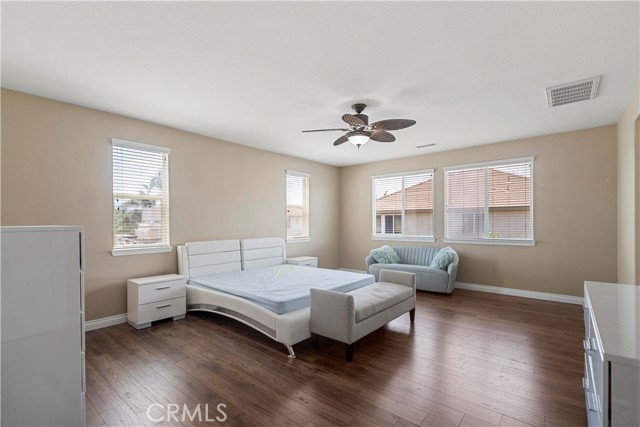 Detail Gallery Image 15 of 43 For 8319 Fiske Dr, Corona,  CA 92880 - 5 Beds | 3 Baths