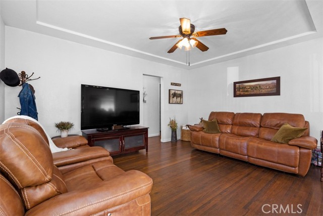 Image 2 for 6052 Premiere Ave, Lakewood, CA 90712