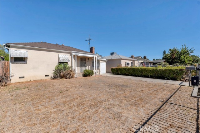 6252 Camellia Avenue, North Hollywood CA: https://media.crmls.org/medias/5eb83811-afbc-4ac7-8e45-94fc253c50ad.jpg