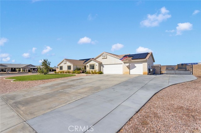 21152 Reliance, Apple Valley CA: https://media.crmls.org/medias/5eb8d900-f7ce-435b-ba60-869e5f56b709.jpg