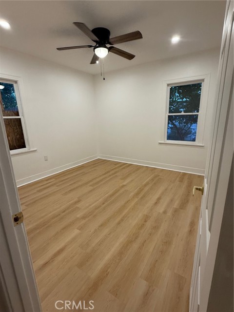 Detail Gallery Image 6 of 9 For 17724 Los Alimos, Granada Hills,  CA 91344 - 2 Beds | 1 Baths