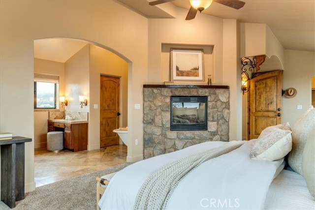 Detail Gallery Image 32 of 75 For 3230 Nacimiento Lake Dr, Paso Robles,  CA 93446 - 7 Beds | 3/1 Baths