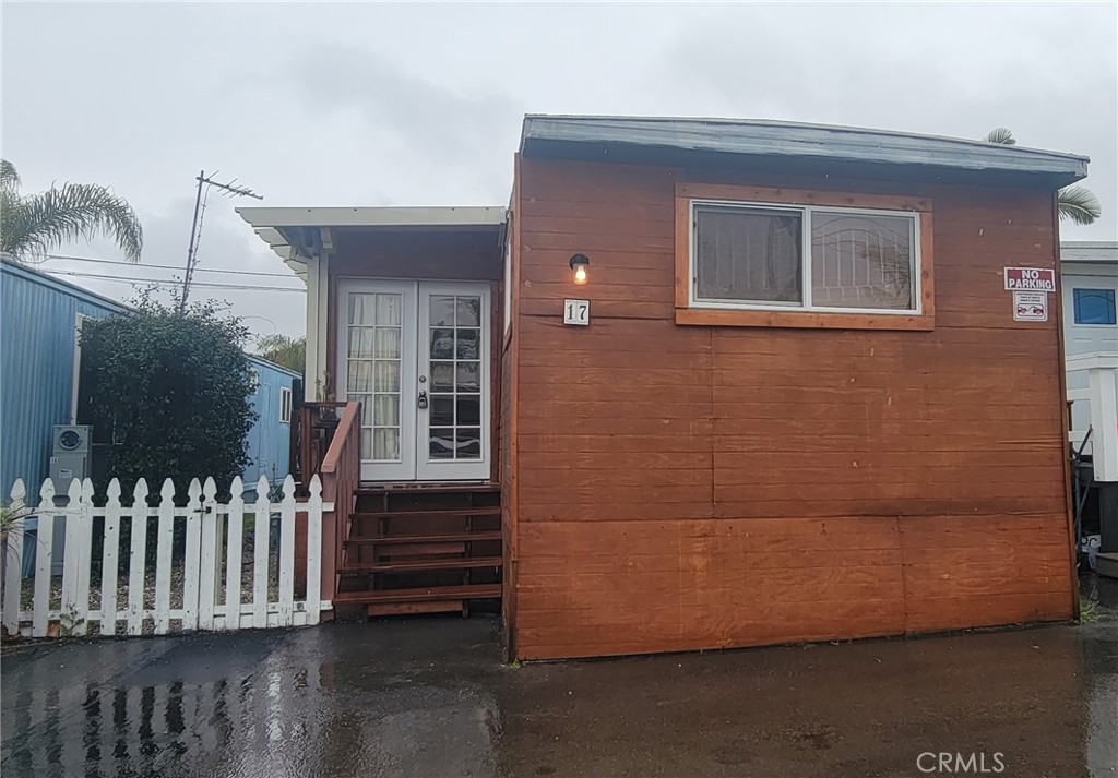 20550 Earl 17, Torrance, CA 90503