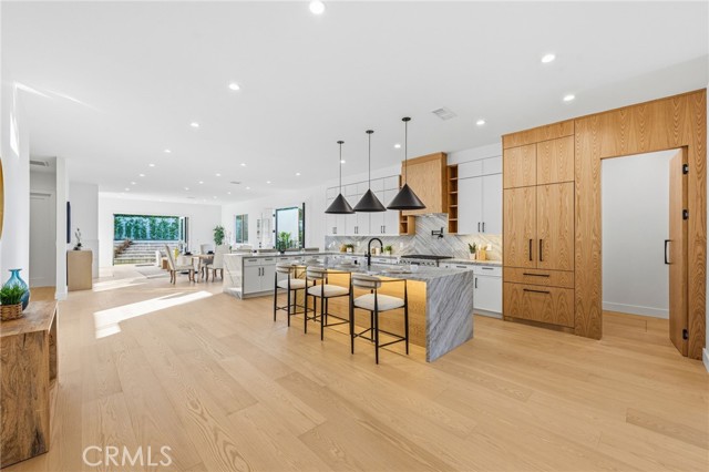 Detail Gallery Image 6 of 29 For 5110 Orange, Los Angeles,  CA 90008 - 4 Beds | 3/1 Baths