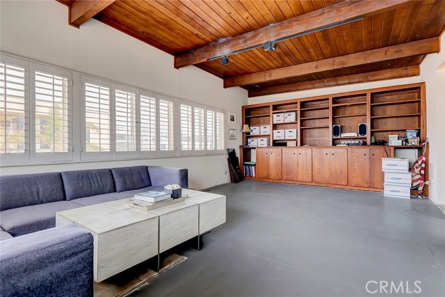 Spacious third level entertaining area