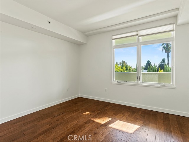 Detail Gallery Image 17 of 55 For 920 Granite Dr #213,  Pasadena,  CA 91101 - 2 Beds | 2/1 Baths